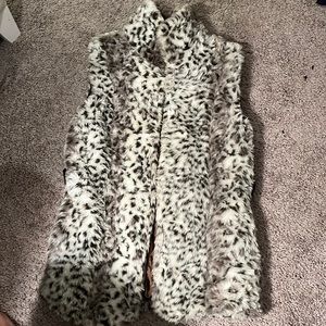 Black white gray fur vest Forever 21